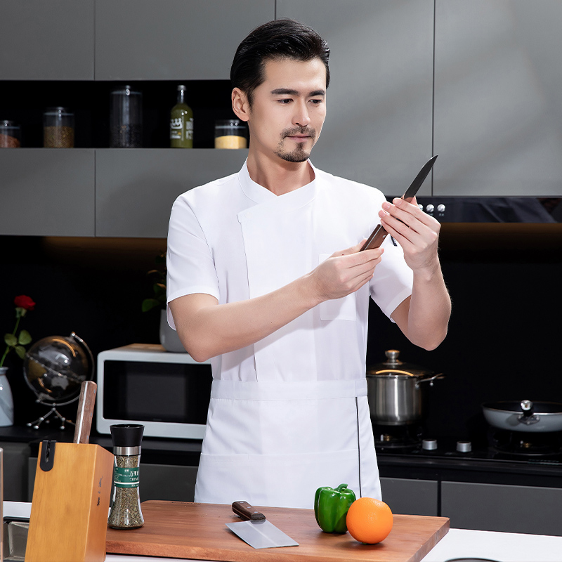 โรงแรมร้านอาหารชุดโรงอาหารเบเก - Kitchen Baker บทวิจารณ์และราคา
